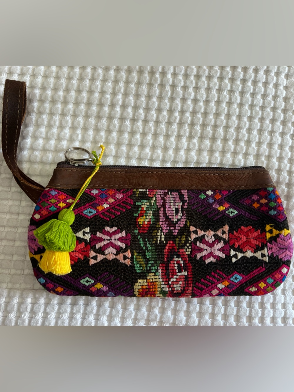 Nena & Co. Woven Wristlet – Multicolor Boho Pattern